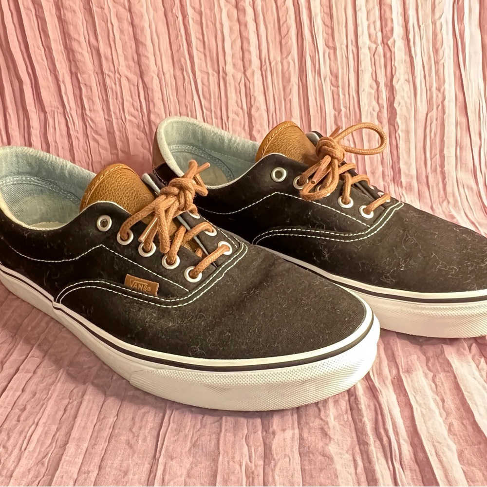 Vans Low Top Shoes 11.5 Men